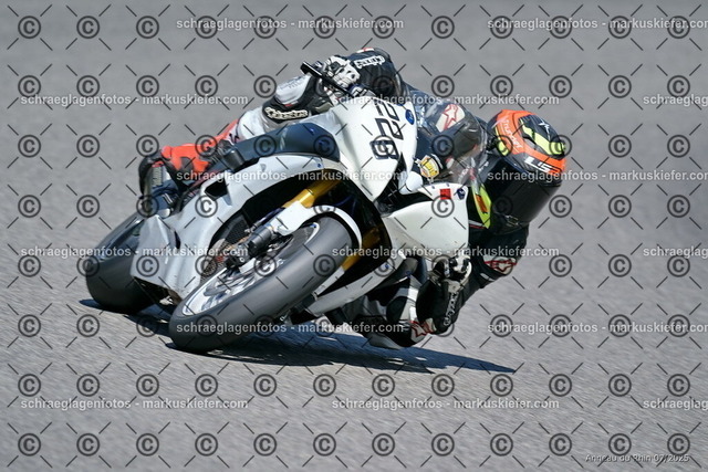 25bt04-0629 | markuskiefer.com - Realisiert mit Pictrs.com