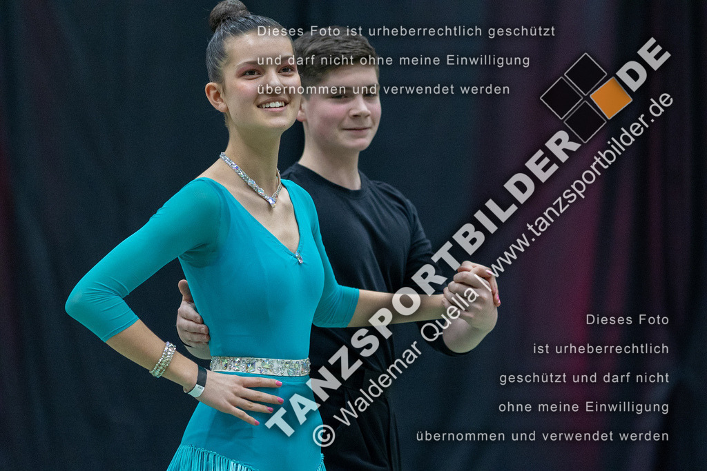 20230325-12444 | Hier finden Sie Tanz Bilder vom Latein und Standard Formationen tanzen. Sportbilder vom Tanzsport. Schöne Fotos und von Weltmeisterschaft, Europameisterschaft, Bundesliga, Regionalliga, Oberliga und Landesliga sowie von GOC Stuttgart, DanceComp, WM Bremen