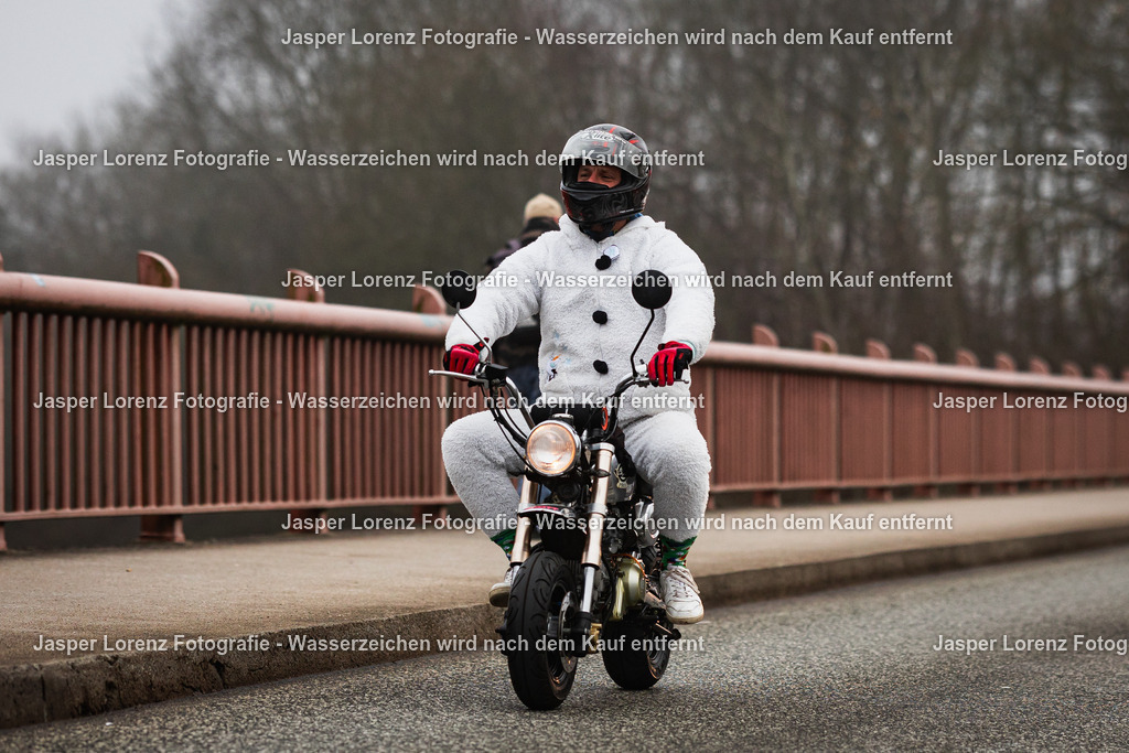 X-Mas Ride I Kiel I 2025 | Jasper Lorenz Fotografie - Realisiert mit Pictrs.com
