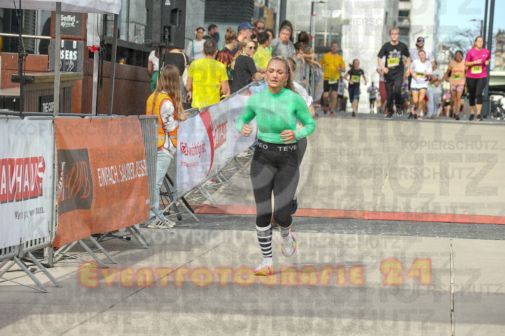 250920_1334_EX1_5552 | Sportfotografie im Rhein-Sieg Kreis, Köln, Bonn, NRW, Rheinland Pfalz, Hessen, etc. Unser Tätigkeitsfeld umfasst den Laufsport vom Volkslauf über den Marathon, Duathlon, Triathon bis zum Ultralauf wie Kölnpfad Ultra oder Schindertrail.