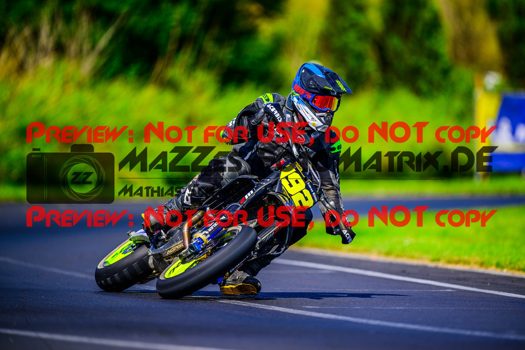 MaZZes_FotoMatrix_240714_6007705_8089 | S2