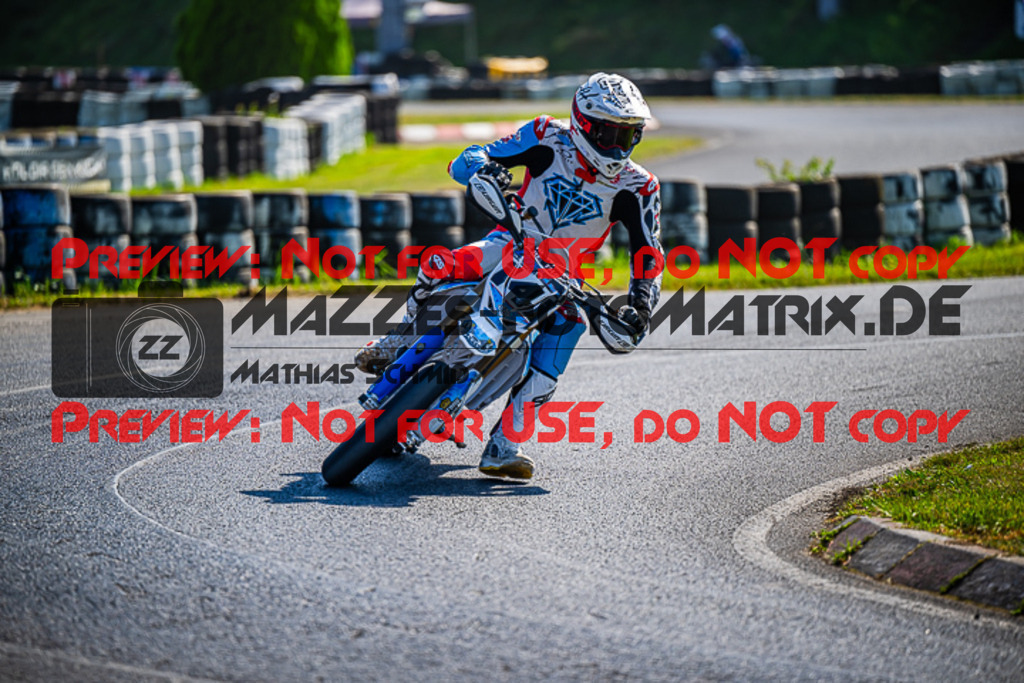 MaZZes_FotoMatrix_230916_5784 | S4