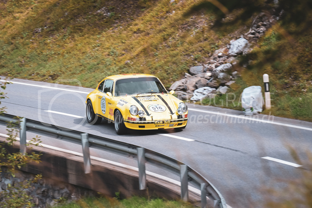 21. Arosa ClassicCar 2025 - 7. =September= 2025 | Marco Halter aus Uetikon am See (SUI) in einem Porsche ST aus dem Jahre 1972 mit Startnummer 516 am Arosa ClassicCar 2025 in der Kategorie Competition..@arosaclassiccar, @arosa.official, #arosaclassiccar, #arosa, #76curves, #classiccarBild: Sportfotografie Markus Aeschimann | www.markus-aeschimann.ch - Realisiert mit Pictrs.com
