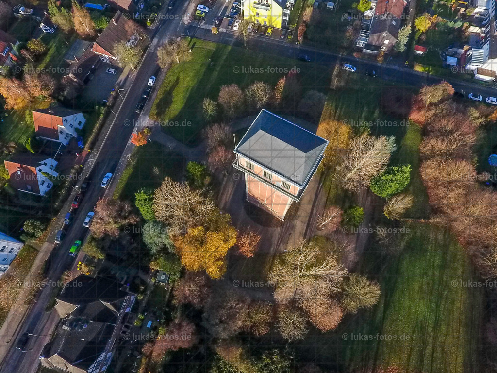 2018-12-04cr LUFT Hammerkopfturm Schwerin Baumkreis Foto Lukas 002 | Luftbild Hammerkopfturm Schwerin Baumkreis - Realisiert mit Pictrs.com
