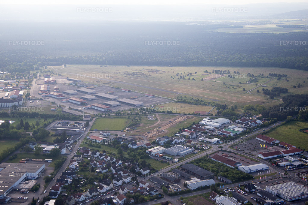 Luftbild: Babenhausen, Dirtpark in Babenhausen im Bundesland Hessen in Deutschland. Foto: IMG_088729.jpg vom 20.05.2016 durch Werner Riehm/FLY-FOTO.de