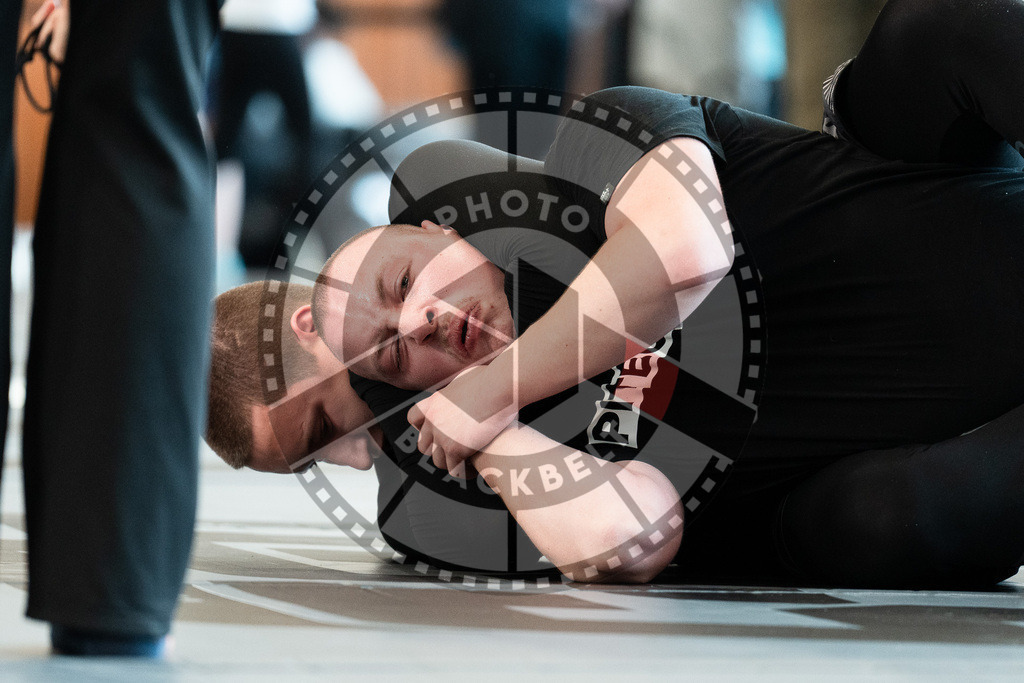 20251129PBB7146 | Fighters compete during the luta livre competition ILLCS XI winter edition on November 29, 2025 in Hannover, Germany.