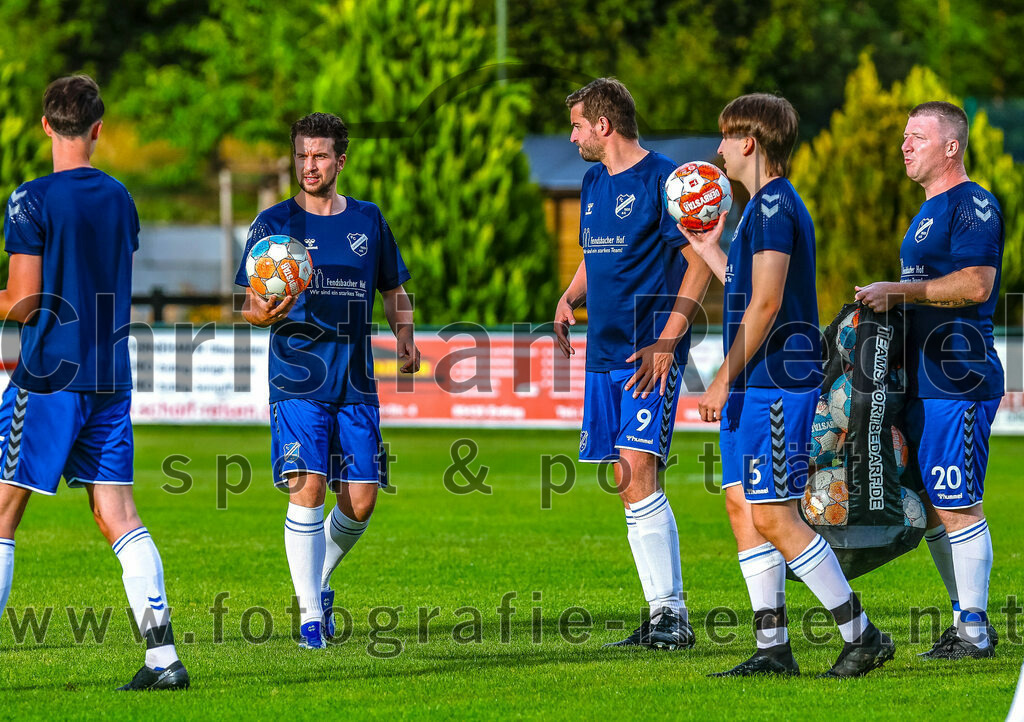 2023-07-25_016_FC_Langengeisling_III_gegen_SV_Riedmoos_III | Erding, Deutschland, 25.07.2023:
Fußball, C-Klasse 2023 / 2024, Testspiel, FC Langengeisling III gegen SV Riedmoos e.V. 1959 III, Endergebnis: 3:5

Foto: Christian Riedel / fotografie-riedel.net