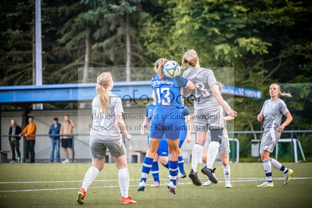 SG Holzhausen / Schölerberg / TuS Nahne - SV Harderberg | Fr.-BZP Weser-Ems · SG Holzhausen / Schölerberg / TuS Nahne - 1. Damen · Sportplatz Auf dem Volke - Realisiert mit Pictrs.com