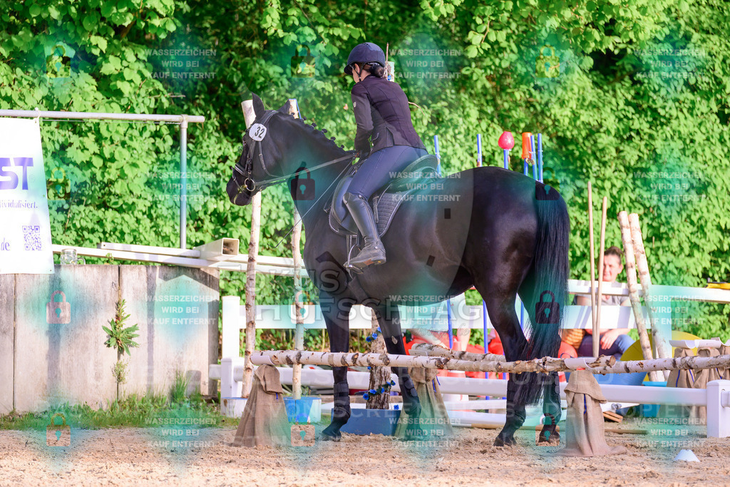 02052026-Giesenbach-03-Speedtrail-0714 | Fokus Hufschlag Fotografie - Realisiert mit Pictrs.com
