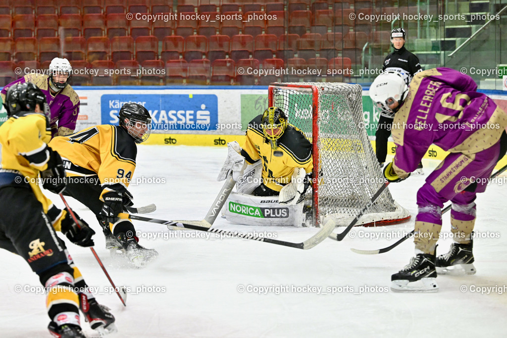 EC Kellerberg vs. EC Arnoldstein | #16 Tischner Lukas EC Kellerberg, #11 Santner Christian EC Arnoldstein, #94 Agnola Filippo EC Arnoldstein, EC Kellerberg vs. EC Arnoldstein, EC Kellerberg vs. EC Arnoldstein am 03.02.2025 in Villach (Stadthalle Villach), Austria, (Photo by Bernd Stefan)