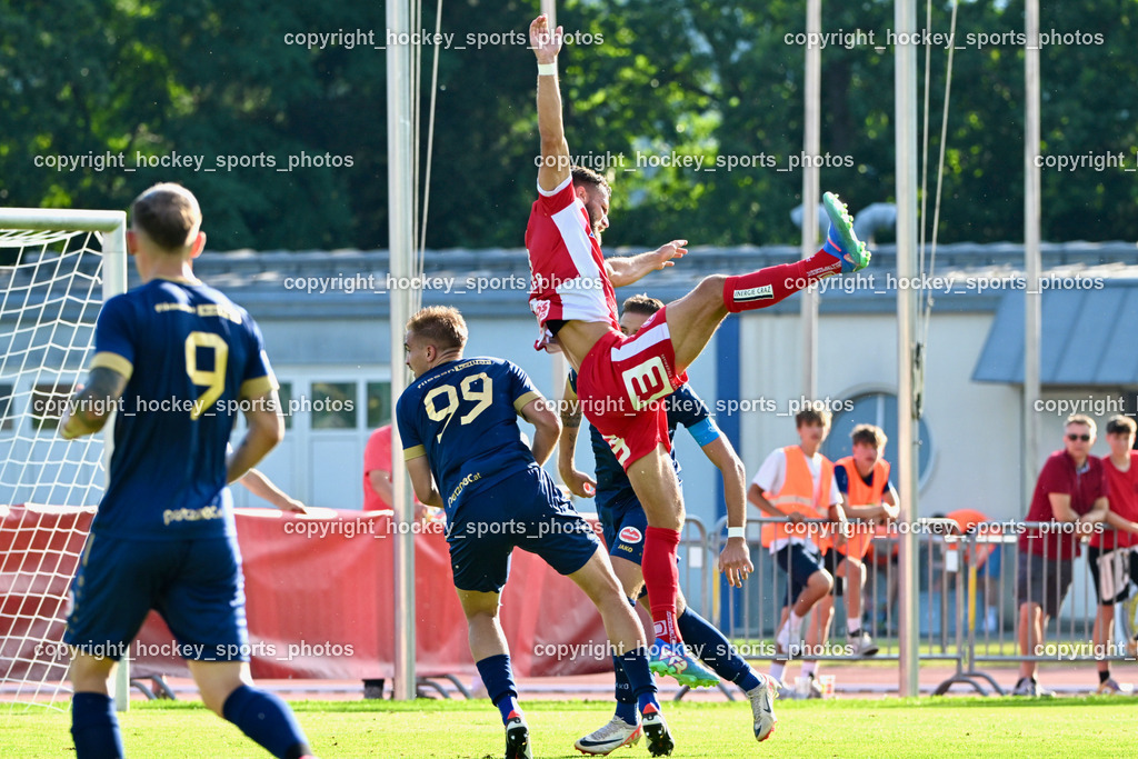 ATUS Velden vs. GAK | #99 Luca Alexander Pollanz ATUS Velden, #9 Daniel Maderner GAK, ATUS Velden vs. GAK, ATUS Velden vs. GAK am 26.07.2024 in Villach (Stadion Lind), Austria, (Photo by Bernd Stefan)