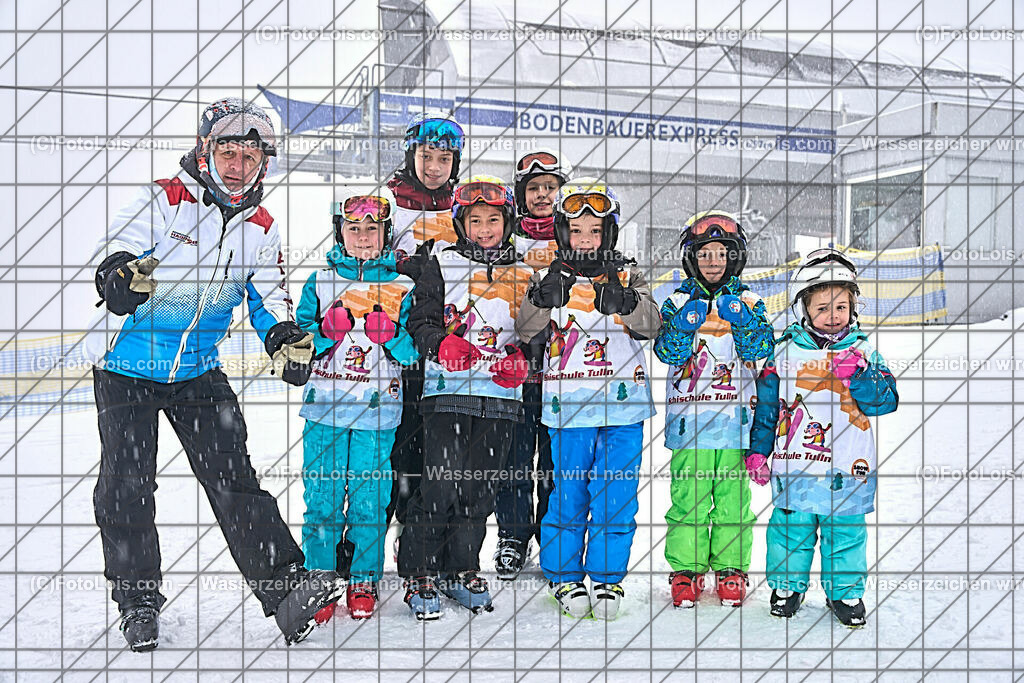 ALP0241_NeujahrsSchikurs_Gruppe NORBERT | (C)FotoLois.com, Alois Spandl. NEUJAHRS-SCHIKURS Schischule Haginger, Gemeindealpe Mitterbach, Abschlußrennen, Sa 6. Januar 2024.