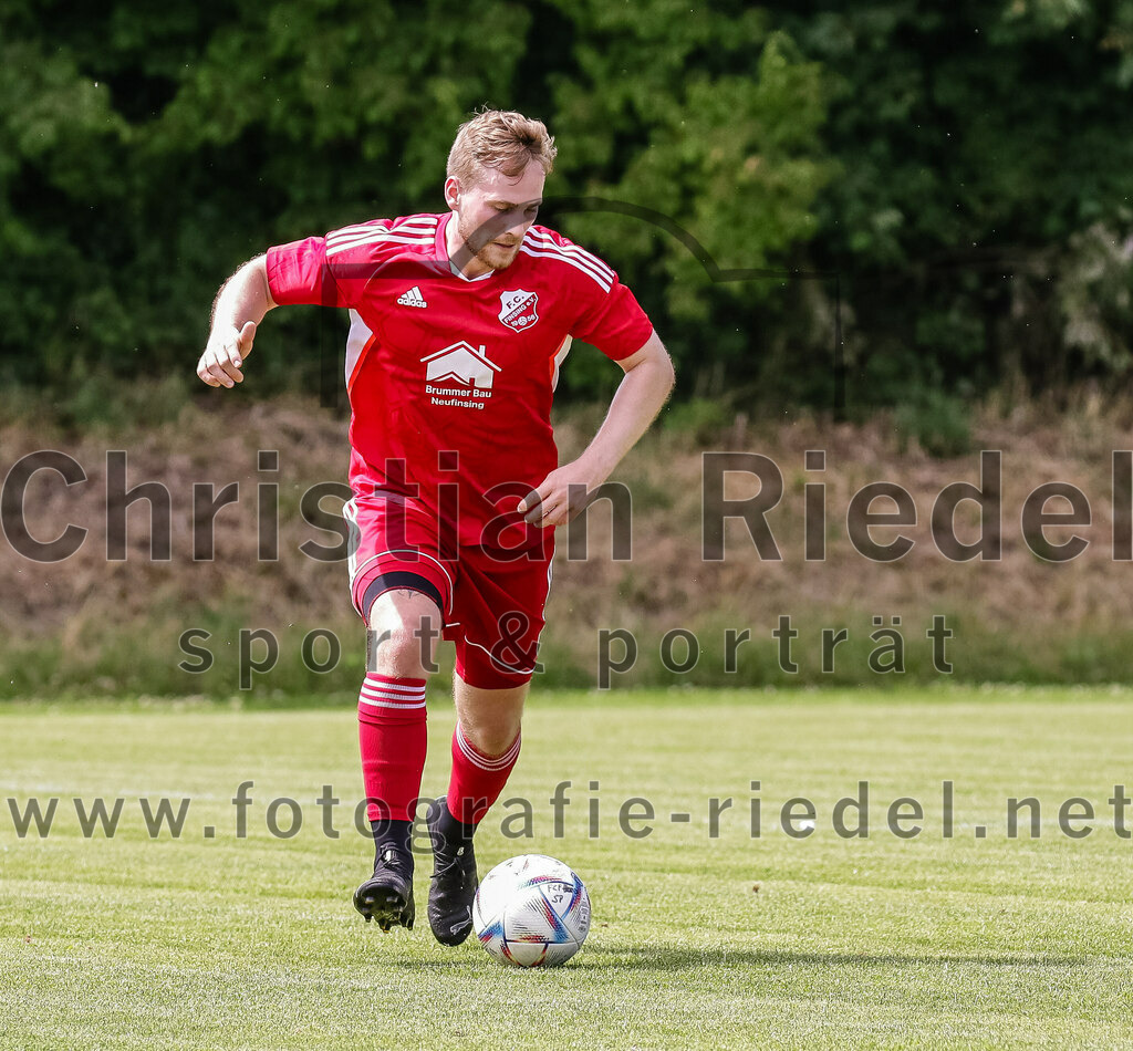 2023-07-08_068_FC_Finsing_gegen_SG_Markt_Schwaben | Finsing, Deutschland, 08.07.2023:
Fußball, Kreisliga 2023 / 2024, Testspiel, FC Finsing gegen SG Markt Schwaben, Endergebnis: 7:0

Dominik Bluhme (FC Finsing, #16)

Foto: Christian Riedel / fotografie-riedel.net