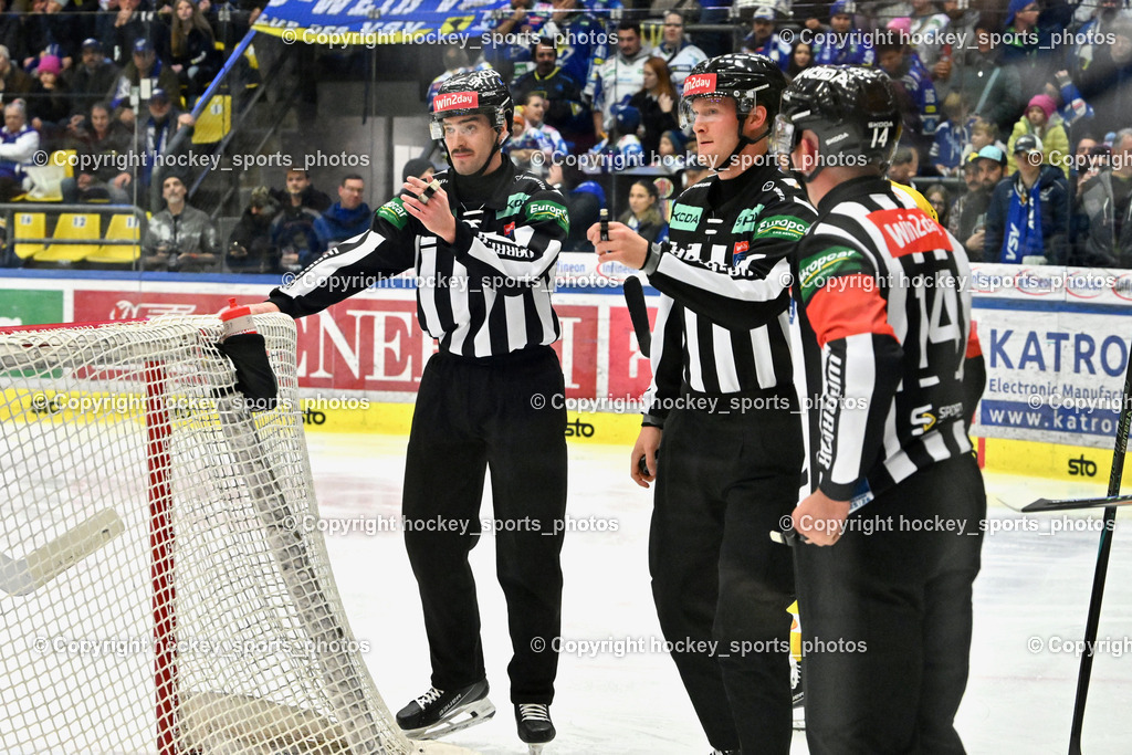 EC IDM WÄRMEPUMPEN VSV vs. Vienna Capitals | PUFF WOLFGANG Referee, RIECKEN SIMON Referee, EC IDM WÄRMEPUMPEN VSV vs. Vienna Capitals, EC IDM WÄRMEPUMPEN VSV vs. Vienna Capitals am 16.11.2025 in Villach (Stadthalle Villach), Austria, (Photo by Bernd Stefan)