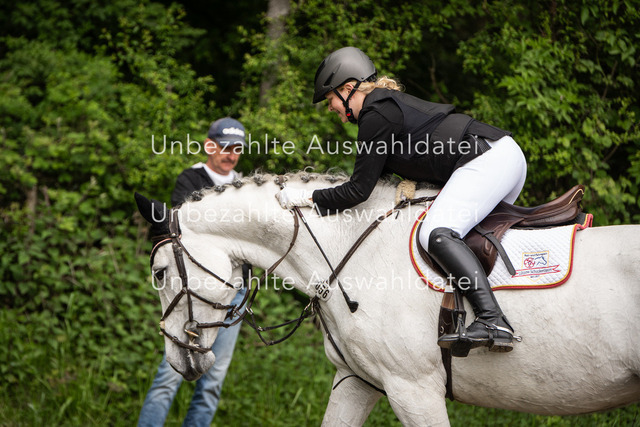 Bad_Meinberg_00565 | saradresslerfotografie - Realisiert mit Pictrs.com