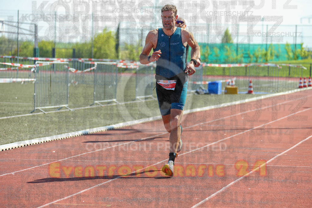 220424_1202_EX1_5168 | Sportfotografie im Rhein-Sieg Kreis, Köln, Bonn, NRW, Rheinland Pfalz, Hessen, etc. Unser Tätigkeitsfeld umfasst den Laufsport vom Volkslauf über den Marathon, Duathlon, Triathon bis zum Ultralauf wie Kölnpfad Ultra oder Schindertrail.