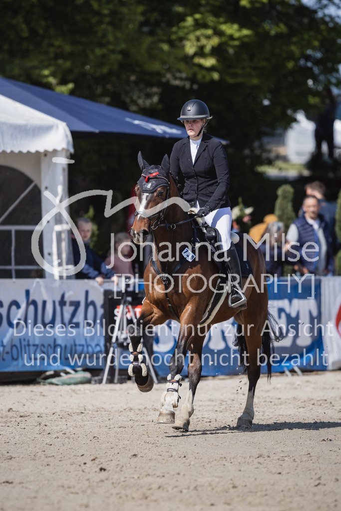 230519_MayDays_Stil-A2-U25-151 | Deine schönsten Turniermomente als professionelle Fotos! Entdecke hochwertige Pferdesport-Fotografie im Online-Shop. Jetzt Fotos finden & bestellen!