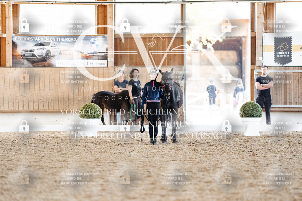 CK906786 | Turnierfotografie Pferdefotografie Trier Rheinland-Pfalz Pferdesport Reitsport Tierfotografie Sportfotografie Pferdevideo Pferdevideografie Equestrianvideography equestrianphotography  - Realisiert mit Pictrs.com