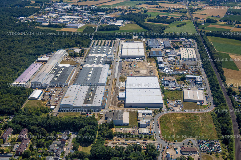 Voerde220702793 | Luftbild, Baustelle und Neubau Panattoni Park Voerde Logistikzentrum, Am Industriepark, Friedrichsfeld, Voerde, Ruhrgebiet, Nordrhein-Westfalen, Deutschland