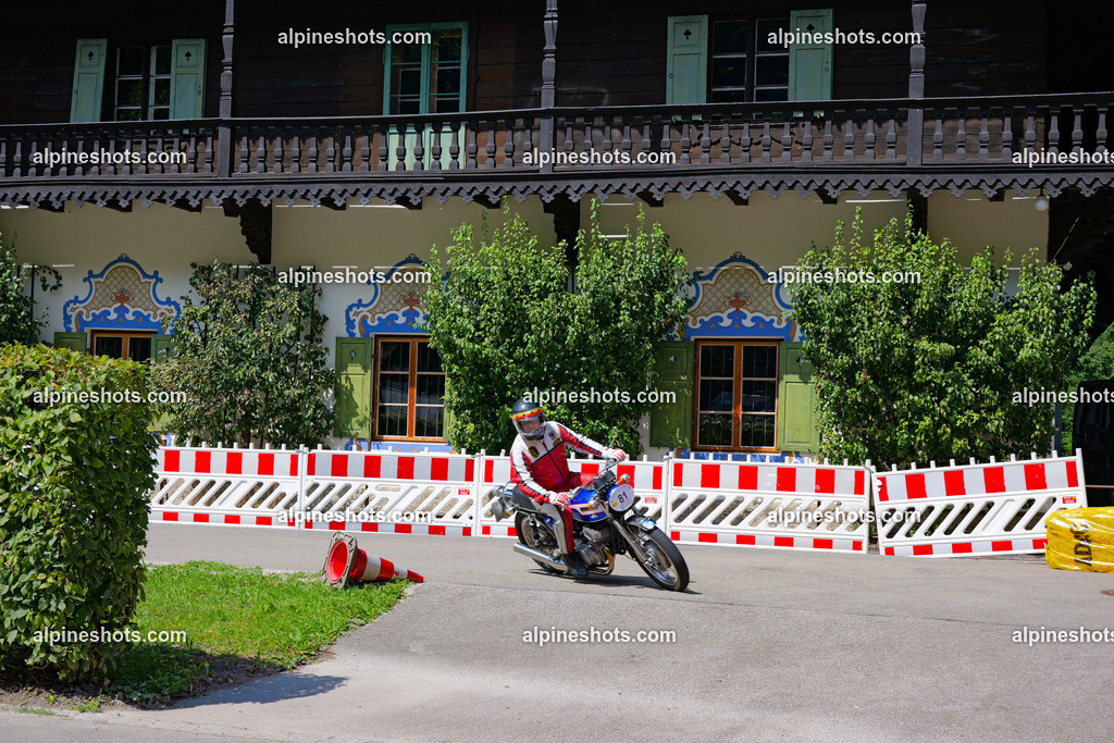 P1014798 | Erleben Sie atemberaubende, hochqualitative Fotos Ihrer Fahrt entlang der malerischen Alpenstraßen. Besuchen Sie alpineshots.com, um professionelle Aufnahmen Ihrer unvergesslichen Reise zu finden und zu kaufen - Realisiert mit Pictrs.com