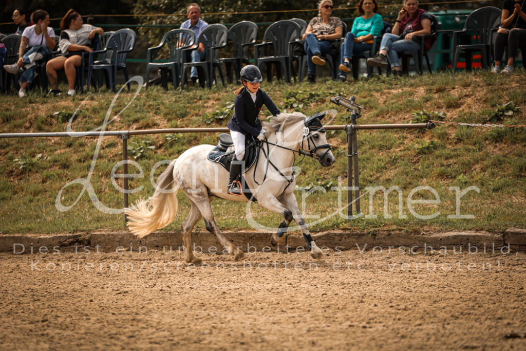 05.SoSpWB00358 | Leoni Ertmer Photography - Realisiert mit Pictrs.com