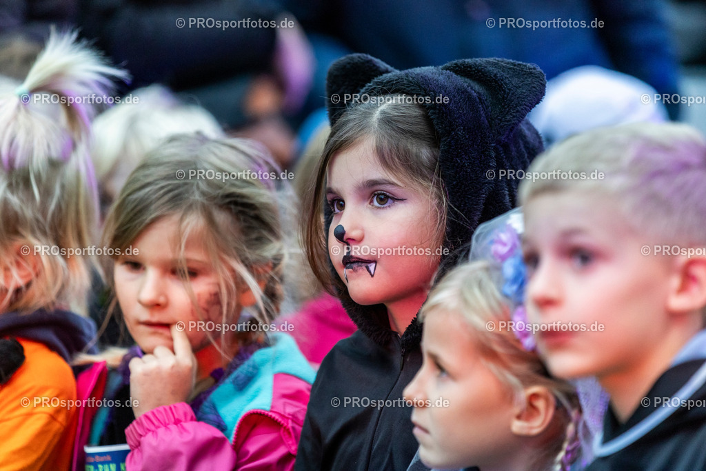 Sparda-Bank Halloween-Run Koeln 2023, 31.10.2023, Forstbotanischer Garten Rodenkirchen, Koeln | Impressionen vom Sparda-Bank Halloween-Run Koeln 2023, 31.10.2023, Forstbotanischer Garten Rodenkirchen, Koeln