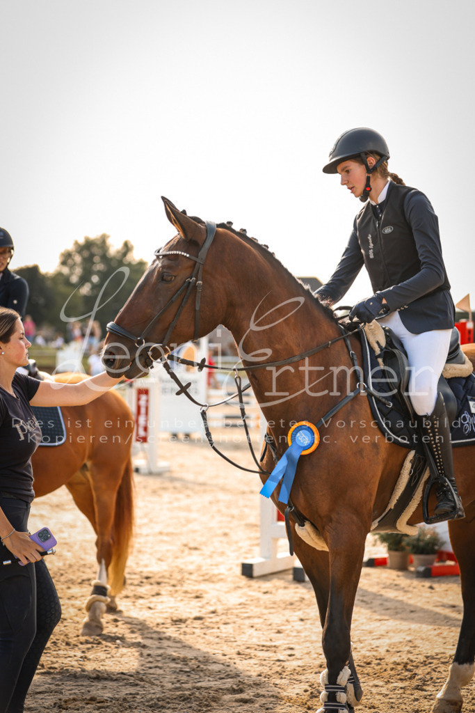 01.FrSpE00366 | Leoni Ertmer Photography - Realisiert mit Pictrs.com