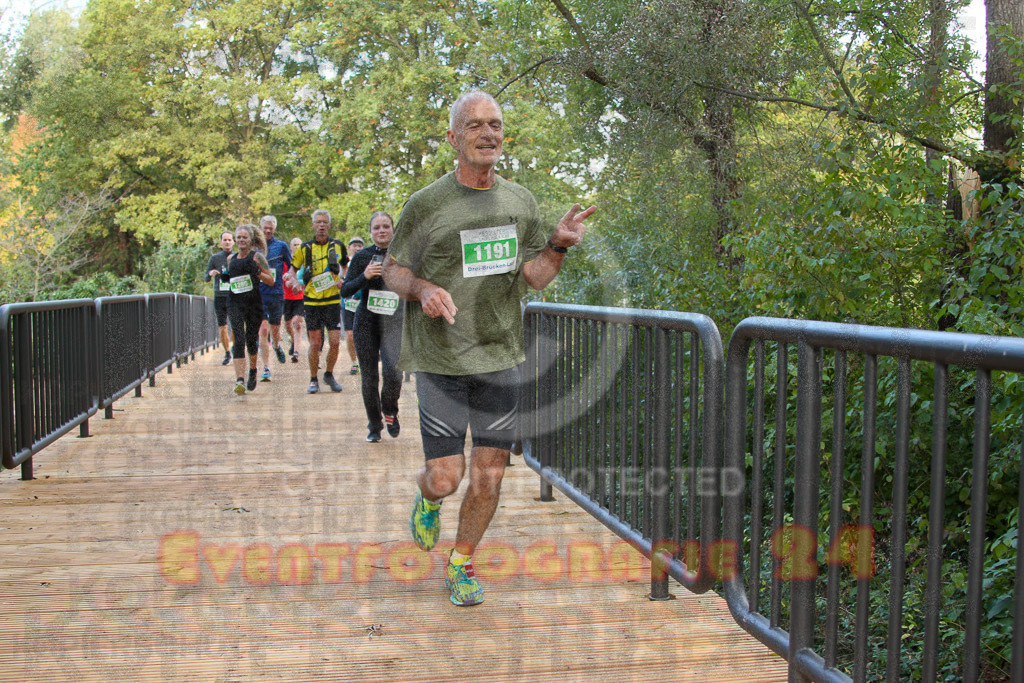 231015_1010_EV4_0874 | Sportfotografie im Rhein-Sieg Kreis, Köln, Bonn, NRW, Rheinland Pfalz, Hessen, etc. Unser Tätigkeitsfeld umfasst den Laufsport vom Volkslauf über den Marathon, Duathlon, Triathon bis zum Ultralauf wie Kölnpfad Ultra oder Schindertrail.