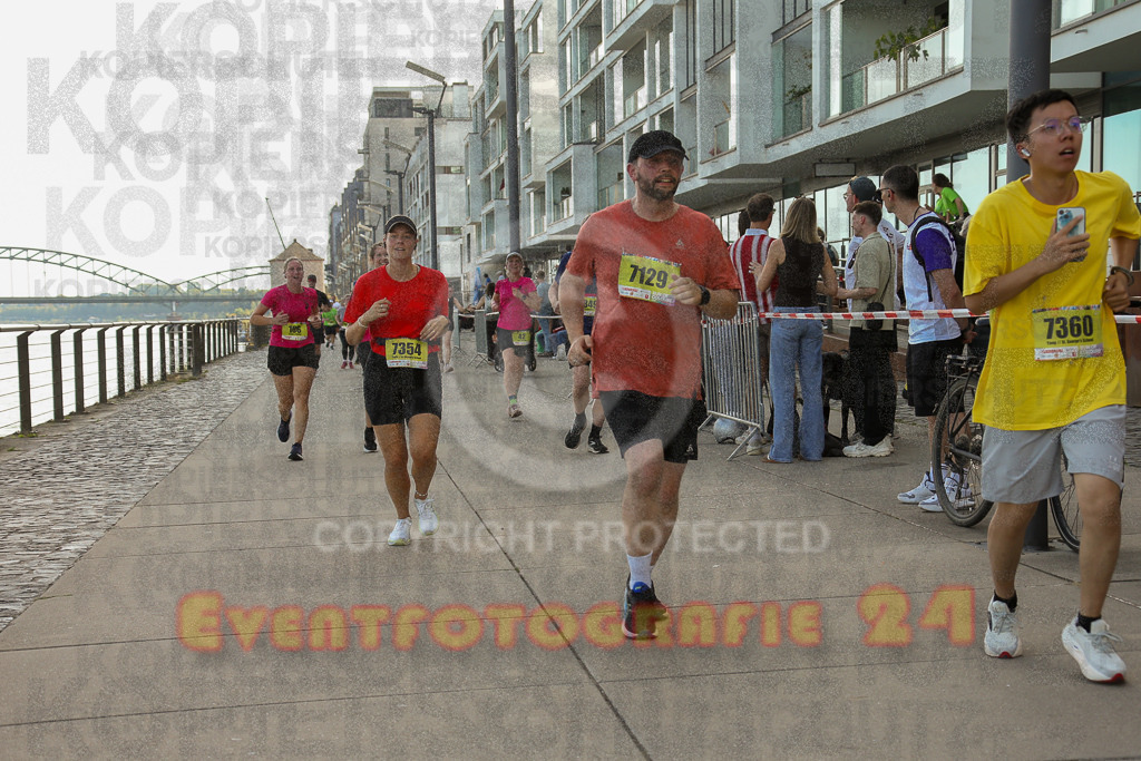 250920_1451_EX1_7865 | Sportfotografie im Rhein-Sieg Kreis, Köln, Bonn, NRW, Rheinland Pfalz, Hessen, etc. Unser Tätigkeitsfeld umfasst den Laufsport vom Volkslauf über den Marathon, Duathlon, Triathon bis zum Ultralauf wie Kölnpfad Ultra oder Schindertrail.