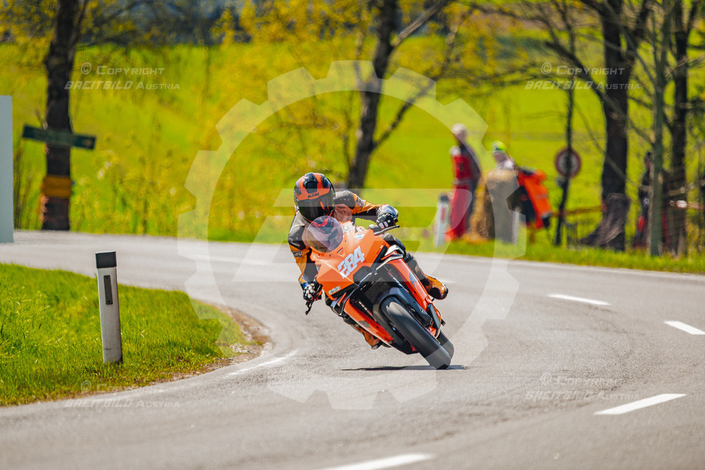 0869 - Bergrennen Landshaag2026 | BREITBILD Austria Webshop

Finde Fotos von: Breitbild, Breitbild Austria, Landshaag, Europeanbikers, KTM, BMW, Bergrennen, Bikeporn, Carporn, Bikes, Cars, Fotografie, Oberösterreich, Österreich, Berufsfotograf, Motorradteile Ganster, Julbach, Pannoniari - Realisiert mit Pictrs.com