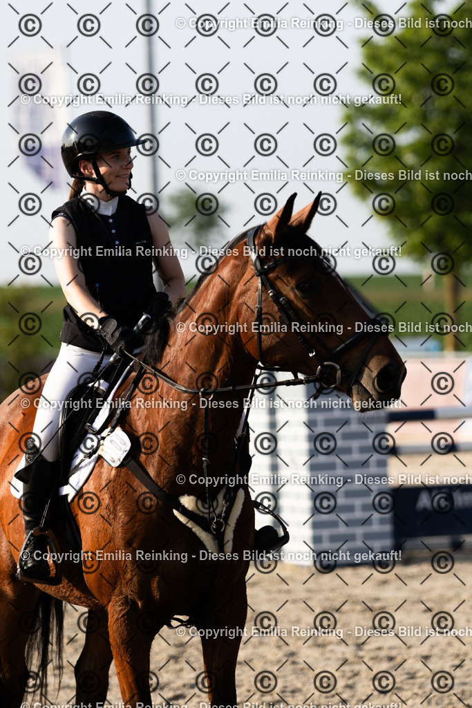 CL5A1538 | Emilia Reinking Fotografie - Realisiert mit Pictrs.com