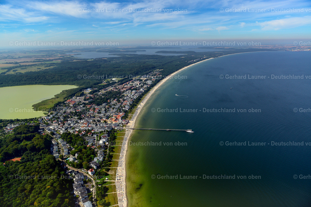 3637840 | BINZ 25.08.2016 Ortskern und Orts- Zentrum an der Meeres- Küste der Ostsee in Binz im Bundesland Mecklenburg-Vorpommern. // Center on the seacoast of the Baltic Sea in Binz in the state Mecklenburg - Western Pomerania. Foto: Gerhard Launer