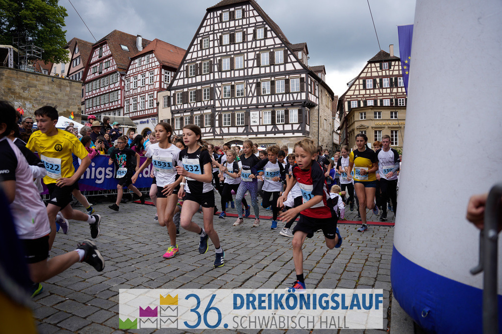 Stadtwerke Schüler und Jugendlauf 1,7km | 3koenigslauf 2022 Stadtwerke Schüler und Jugenlauf 1,7km - Realisiert mit Pictrs.com