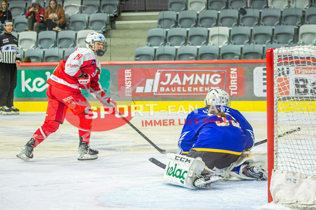 Eishockey DEBL 2023/24 | Eishockey DEBL 2023/24, KAC Frauen - Villach Lady Hawks am 27.09.2023 in Klagenfurt (Heidi Horten Arena), Austria, (Photo by Ernst Krawagner sport-fan.at) - Realisiert mit Pictrs.com