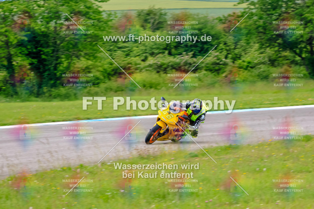 MotoTeam-3141 | Hier findet Ihr Bilder von Touristenfahrten auf der Nürburgring Nordschleife oder von anderen Veranstaltungen die ich besucht habe. Viel Spass beim Durch Schauen 