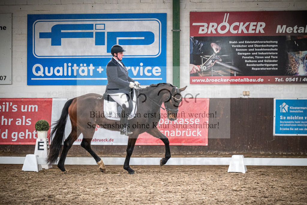 DOS_0059 | Entdecke hochwertige Reitturnierfotos von Foto Oger. Professionell, emotional und authentisch – jetzt Lieblingsmomente im Shop bestellen.Deutschlandweite Turnierfotografie. - Realisiert mit Pictrs.com