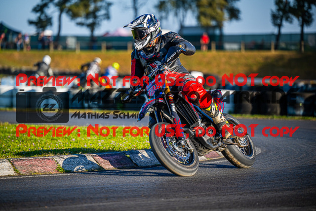 MaZZes_FotoMatrix_230916_3750 | UE40