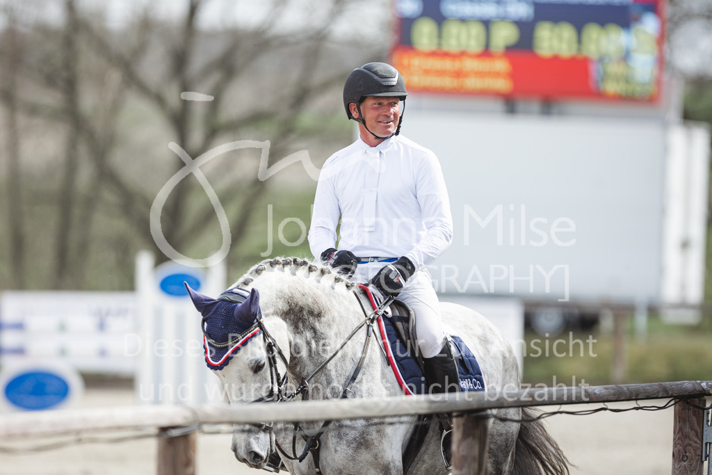 220413_LateEntry_MzH_SprPf-M-118 | Frühlingsfest der Pferde 
Outdoor Late Entry in Herford 
Springpferde-L
Springpferde-M*