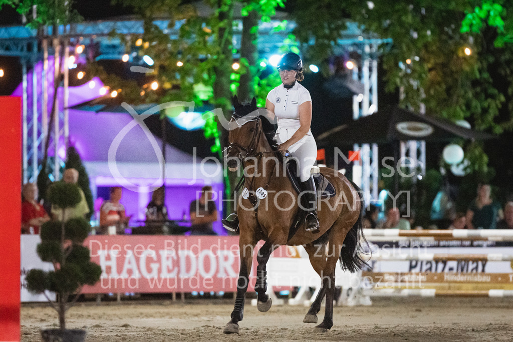 220825_Delbrueck_A1-Mannschaft-501 | Deine schönsten Turniermomente als professionelle Fotos! Entdecke hochwertige Pferdesport-Fotografie im Online-Shop. Jetzt Fotos finden & bestellen!