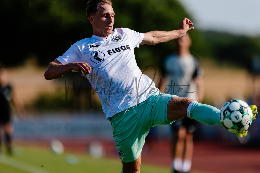Testspiel, Saison 2026/27: SC Preußen Münster - Kickers Emden | Billerbeck, 10.07.2026: Testspiel, SC Preußen Münster gegen Kickers Emden auf der Anlage des DJK Billerbeck in Billerbeck. Foto: sportfotografie.ms | Markus Paletta - Realisiert mit Pictrs.com