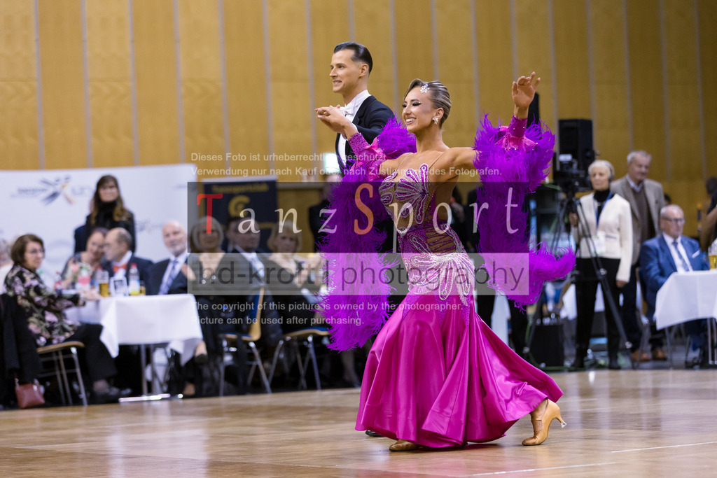 20241102_DM_HGR_Std_15855 | Tanzsportbilder, Standardtanz, Lateintanz, WDSF, DTV, LTVB, dancecomp, goc, hessen tanzt, blaues band der spree, walzer, tango, wiener walzer, slowfox, quickstepp, samba, rumba, cha-cha-cha, paso doble. jive, hd-kroft photography, turniertanzsport