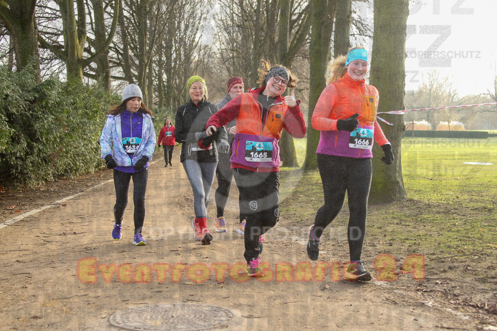 241231_1027_EV4_4299 | Sportfotografie im Rhein-Sieg Kreis, Köln, Bonn, NRW, Rheinland Pfalz, Hessen, etc. Unser Tätigkeitsfeld umfasst den Laufsport vom Volkslauf über den Marathon, Duathlon, Triathon bis zum Ultralauf wie Kölnpfad Ultra oder Schindertrail.