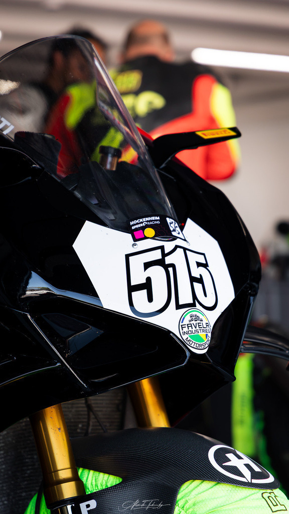 Ducati Trackday Hockenheimring 2026 | Entdecken Sie die faszinierende Welt von Alexander Tschuncky Arts: Kreative Fotografie, atemberaubende Automobilkunst und hochwertiger Bilderdruck. Lassen Sie sich inspirieren! - Realisiert mit Pictrs.com