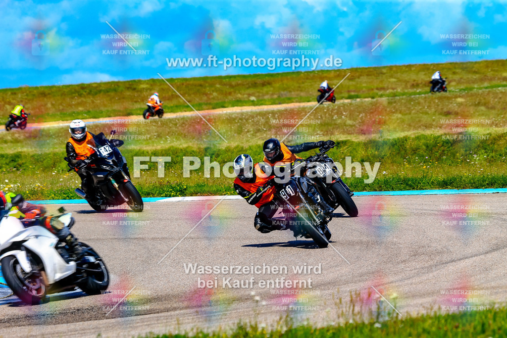 091-6032 | Hier findet Ihr Bilder von Touristenfahrten auf der Nürburgring Nordschleife oder von anderen Veranstaltungen die ich besucht habe. Viel Spass beim Durch Schauen 