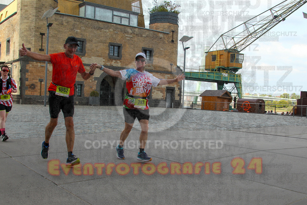 250920_1537_EV4_9316 | Sportfotografie im Rhein-Sieg Kreis, Köln, Bonn, NRW, Rheinland Pfalz, Hessen, etc. Unser Tätigkeitsfeld umfasst den Laufsport vom Volkslauf über den Marathon, Duathlon, Triathon bis zum Ultralauf wie Kölnpfad Ultra oder Schindertrail.