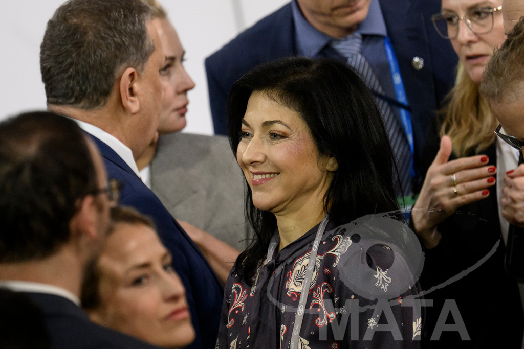 _DWA4171 | MATA IndoCon - Realisiert mit Pictrs.com