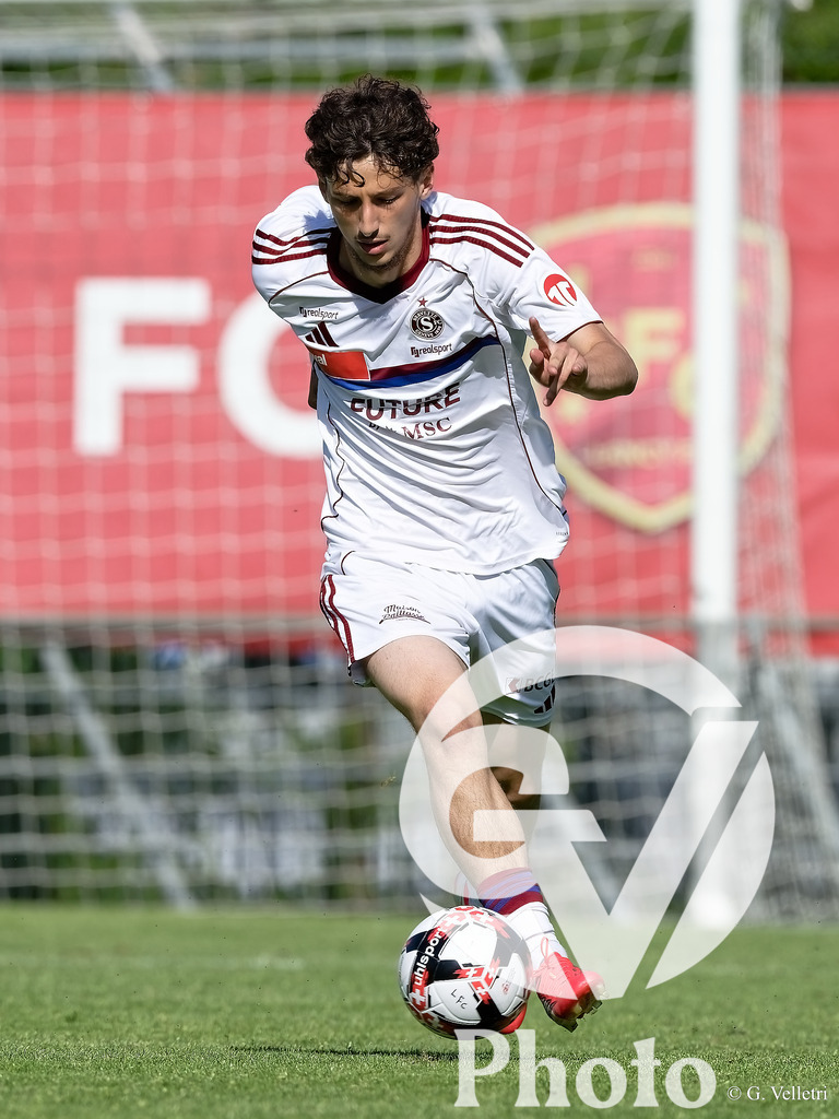 Lancy FC  v Servette FC M-21  - 1ere ligue Classic  | Geneva, Switzerland - April 25 : during the 1ere ligue Classic  match between Lancy FC  and Servette FC M-21  at Stade de Marignac on April 25 , 2026 in Geneva, Switzerland.