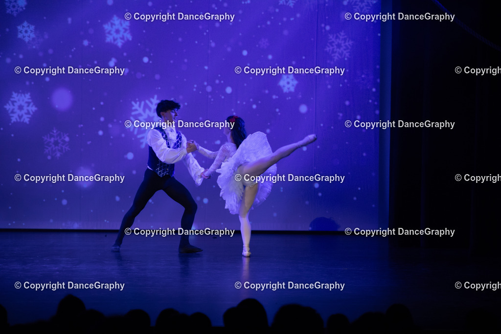 GPHY2439 | DanceGraphy - Realisiert mit Pictrs.com