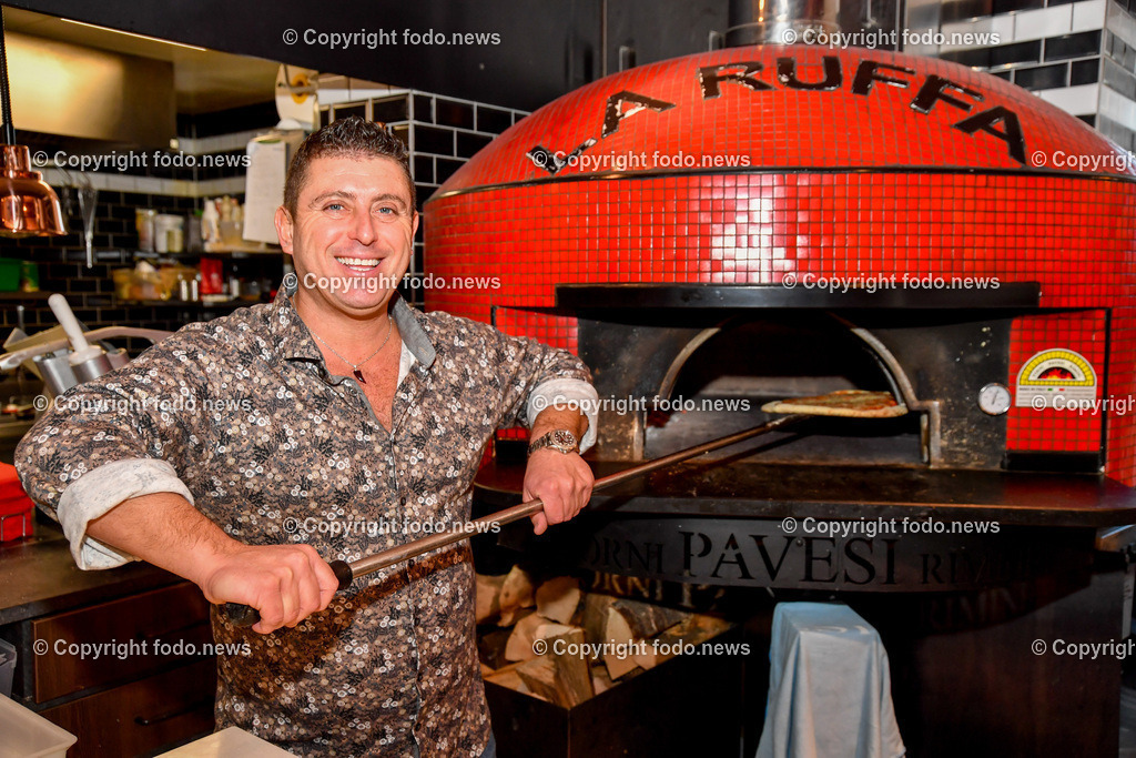 La Ruffa Angelo_ 13.12.2022-2 | 13.12.2022, Linz, AUT, Pizzeria La Ruffa, im Bild Angelo La Ruffa
