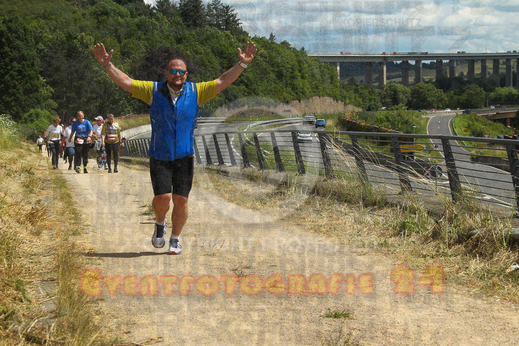 240615_1437_EV4_8821 | Sportfotografie im Rhein-Sieg Kreis, Köln, Bonn, NRW, Rheinland Pfalz, Hessen, etc. Unser Tätigkeitsfeld umfasst den Laufsport vom Volkslauf über den Marathon, Duathlon, Triathon bis zum Ultralauf wie Kölnpfad Ultra oder Schindertrail.